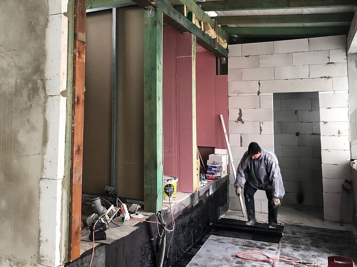 Vnit�n� izolace podlahy