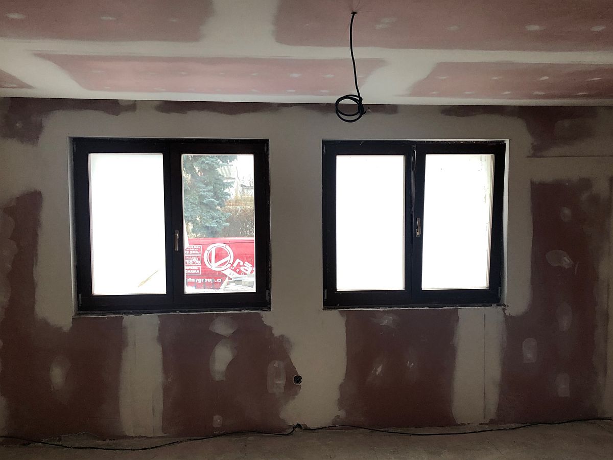 Vnit�n� om�tka podkrov�