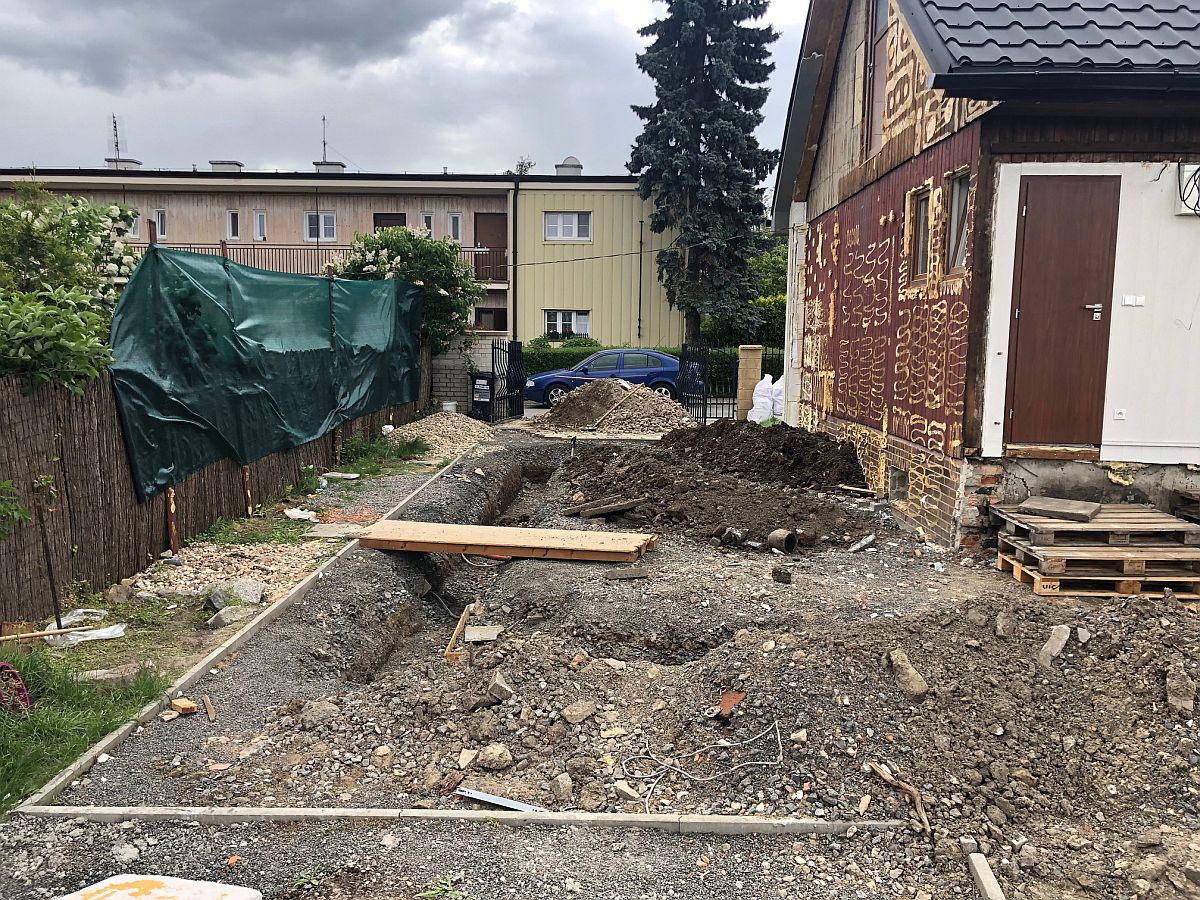 Dostavba domu Praha 10 - pr�b�h