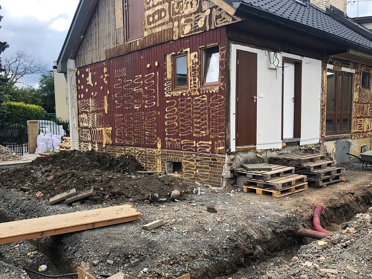 Dostavba domu Praha 10 - pr�b�h